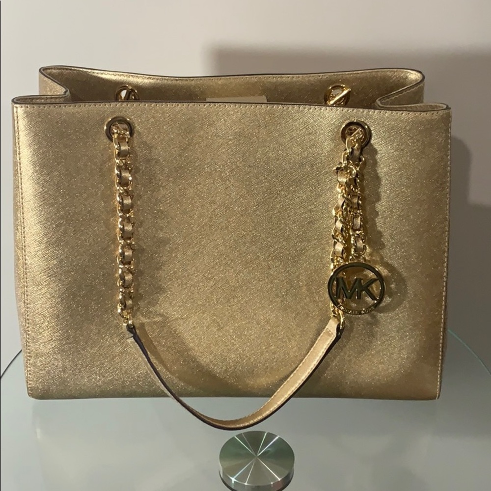 Michael Kors chain shoulder bag